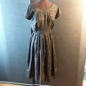 Lovely 1950's dress!